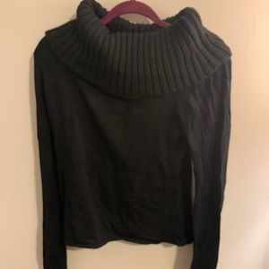 Yuka cowl neck sweater